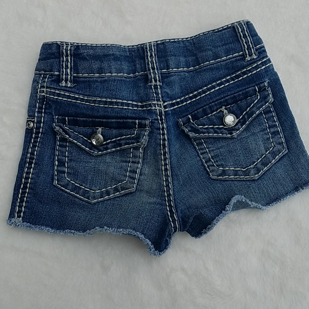 Cherokee jean shorts size 4/5 - Picture 2 of 4